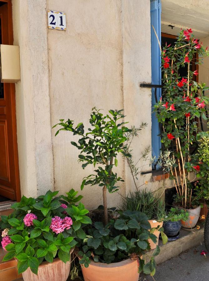 Loft Apartment , La Terrasse Centre Ville D'Arles, Exteriör bild
